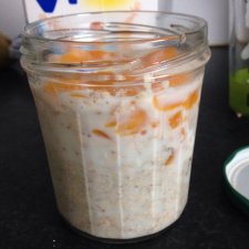 Porridge avoine et pêche sans cuisson - Overnight OatMeal
